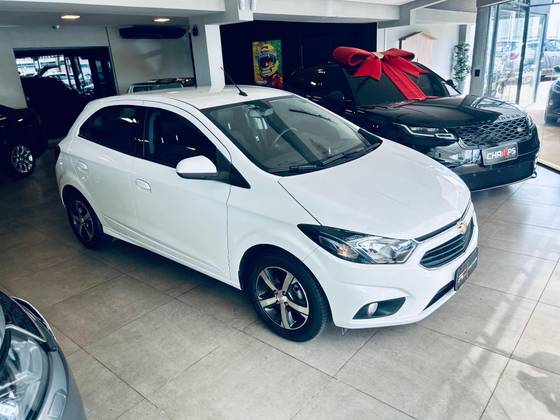 CHEVROLET ONIX 1.4 MPFI LTZ 8V FLEX 4P AUTOMÁTICO CHEVROLET ONIX 1.4 MPFI LTZ 8V FLEX 4P AUTOMÁTICO